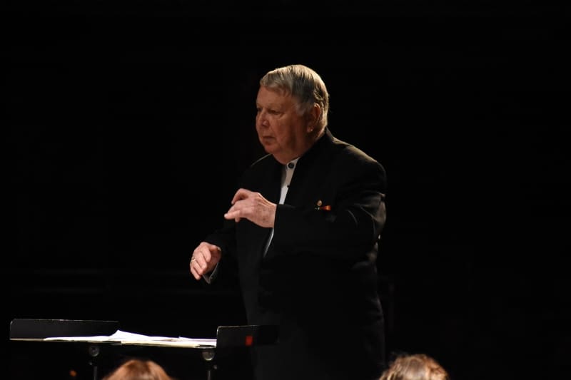 Col. Bourgeois conducts the TWS